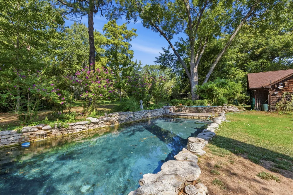 4730 S Columbia Place Tulsa, OK 74105