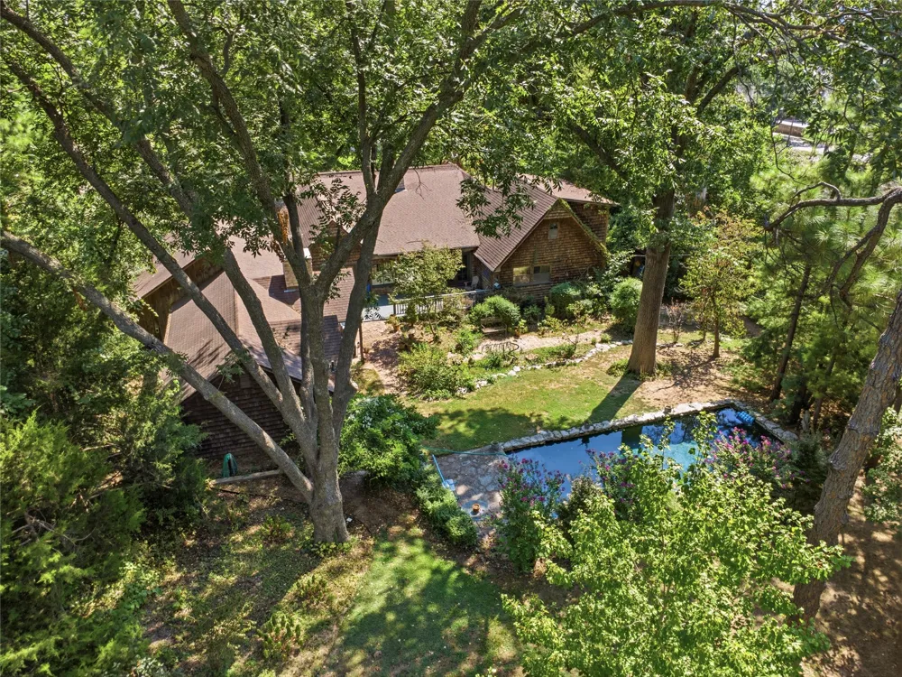 4730 S Columbia Place Tulsa, OK 74105