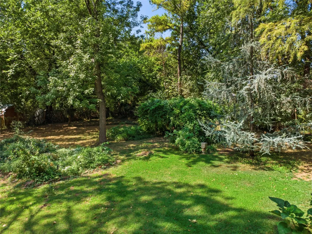 4730 S Columbia Place Tulsa, OK 74105