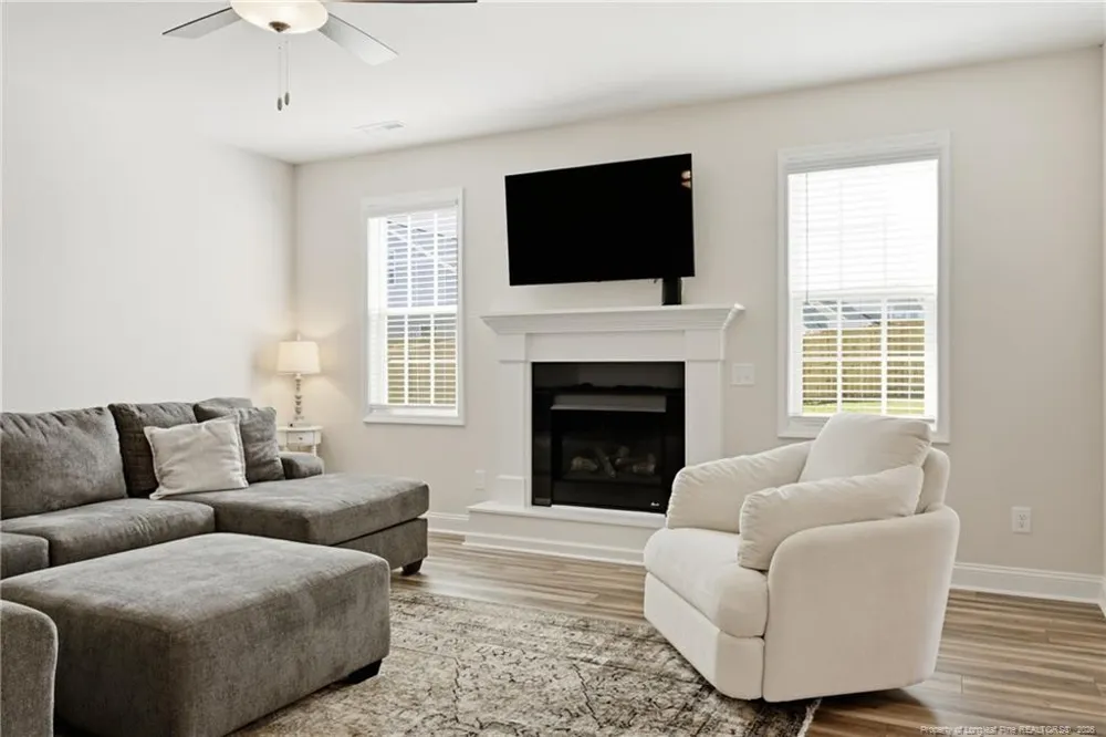 5049 Boxcut Lane Hope Mills, NC 28348