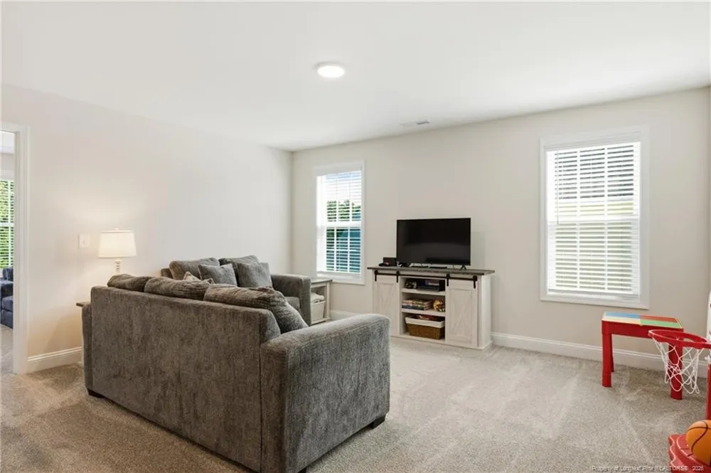 5049 Boxcut Lane Hope Mills, NC 28348