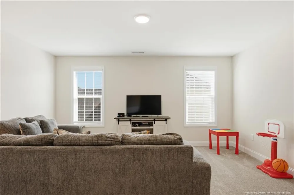 5049 Boxcut Lane Hope Mills, NC 28348