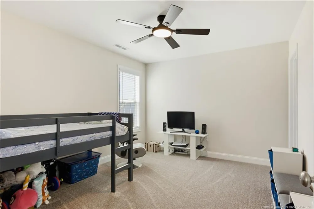 5049 Boxcut Lane Hope Mills, NC 28348