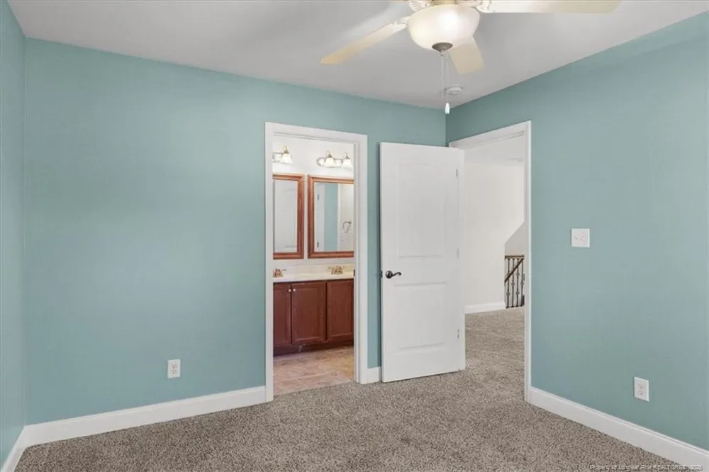135 Valley Stream Road Spring Lake, NC 28390