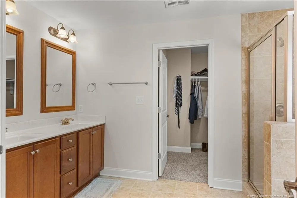 135 Valley Stream Road Spring Lake, NC 28390