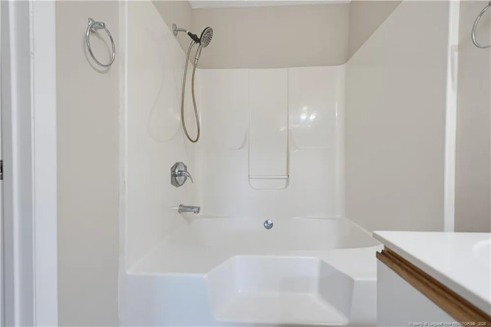 3385 Galleria Place #20 Fayetteville, NC 28303