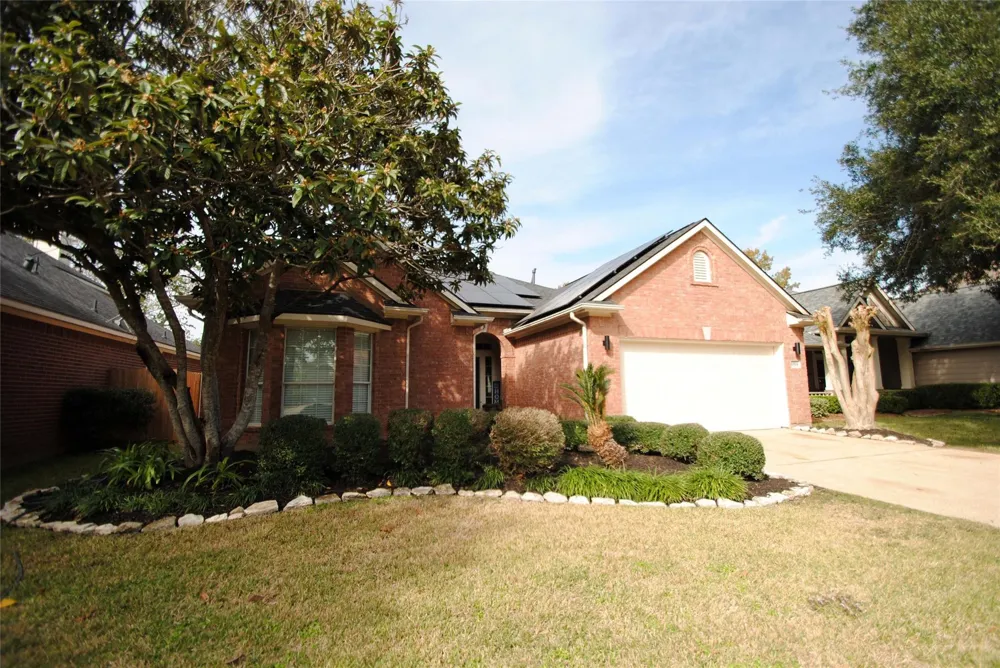 10519 Village Lake Drive Missouri City, TX 77459
