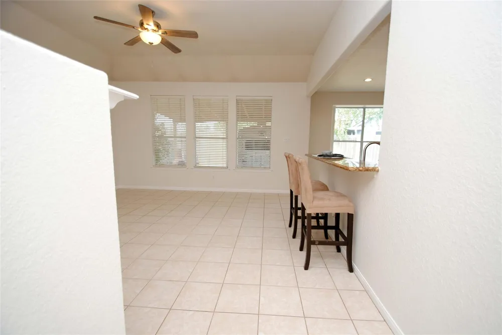 10519 Village Lake Drive Missouri City, TX 77459