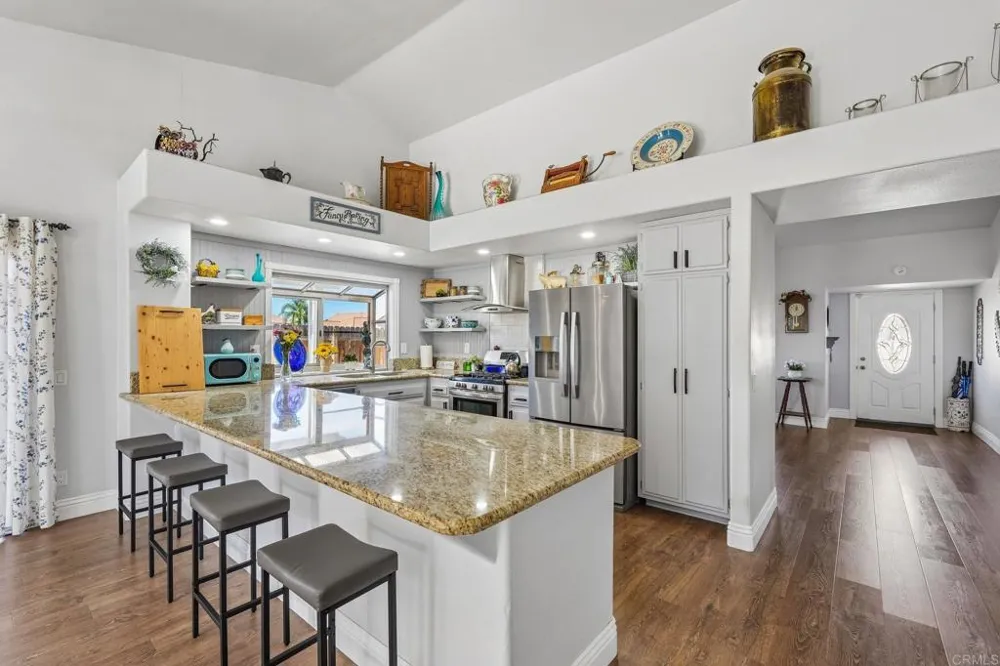 25430 Blackthorne Drive Murrieta, CA 92563