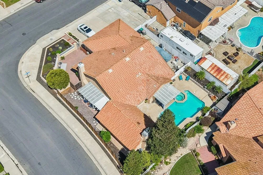 25430 Blackthorne Drive Murrieta, CA 92563