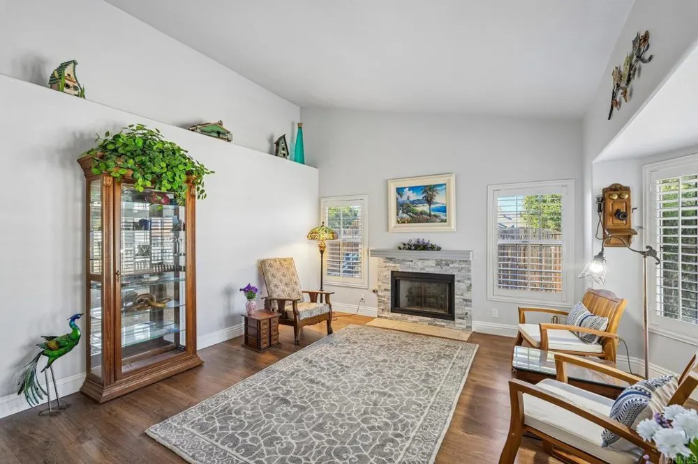 25430 Blackthorne Drive Murrieta, CA 92563