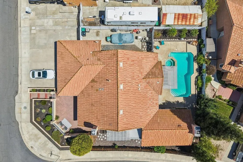 25430 Blackthorne Drive Murrieta, CA 92563