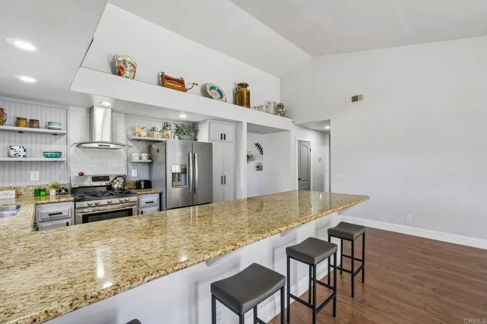 25430 Blackthorne Drive Murrieta, CA 92563