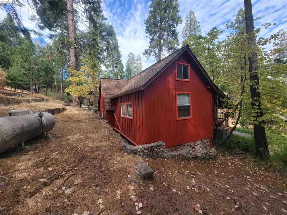 22914 Placer Twain Harte, CA 95383