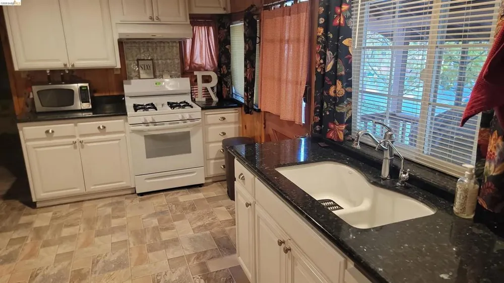 22914 Placer Twain Harte, CA 95383