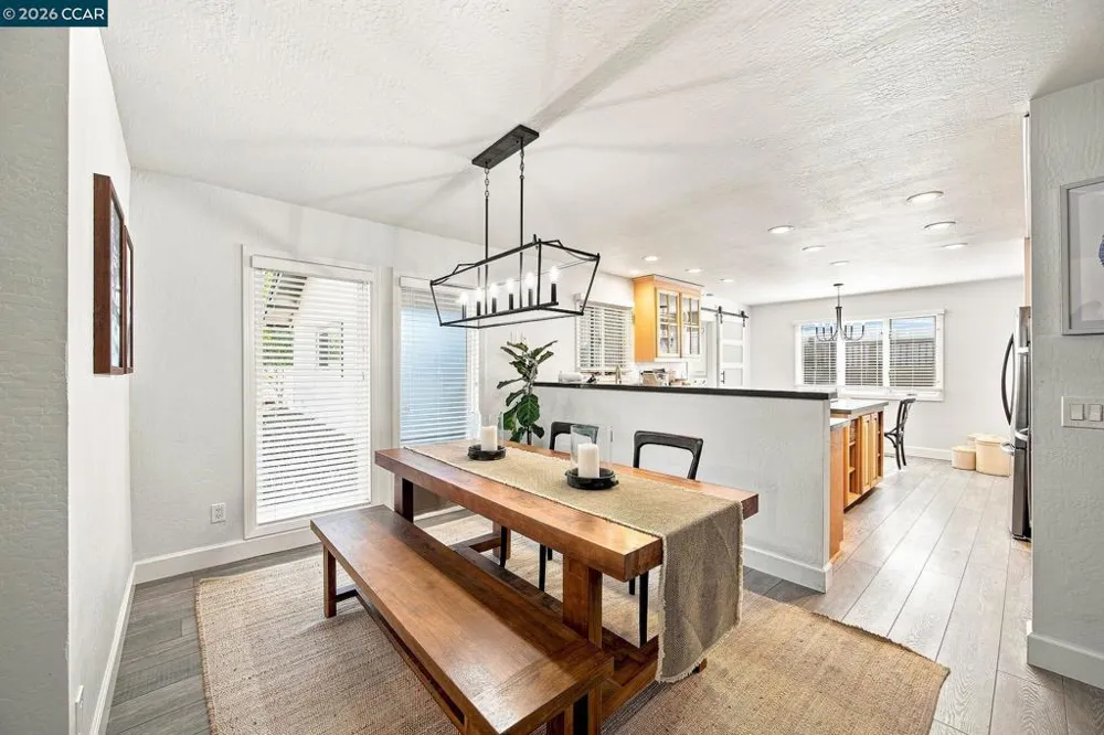 19 Inverness Dr Napa, CA 94558