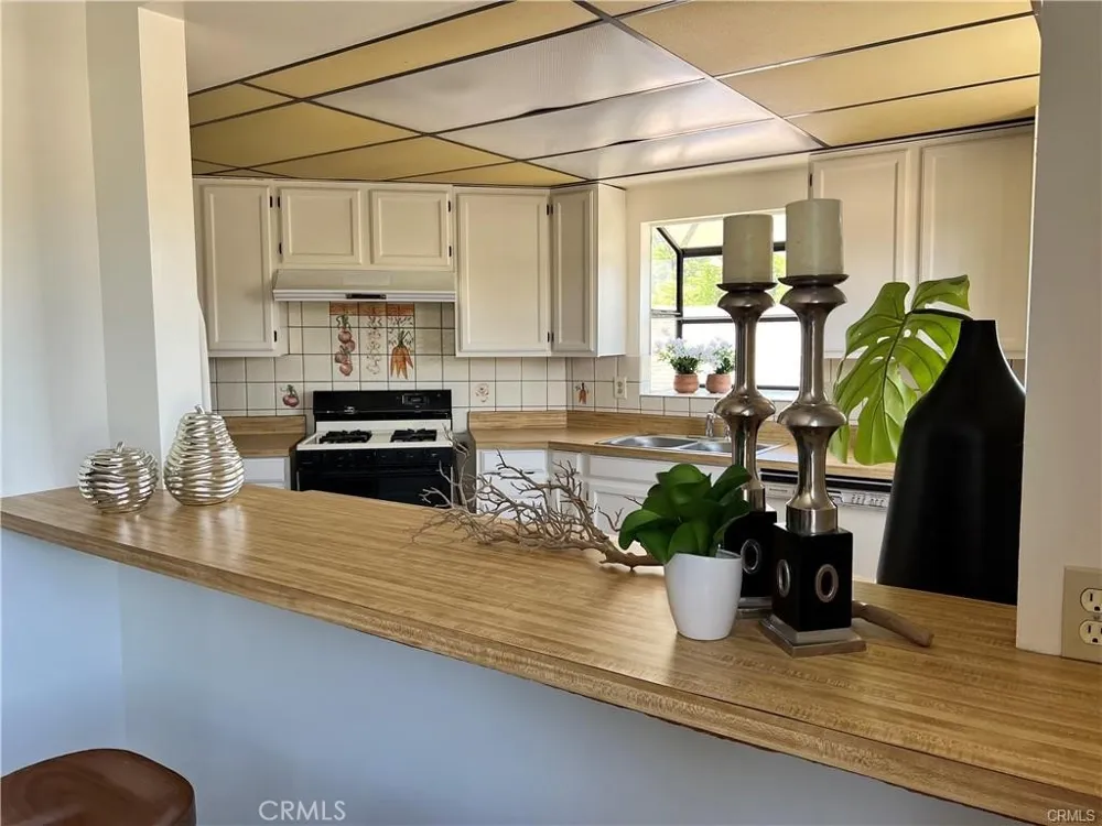 5034 Templeton Street #B El Sereno, CA 90032