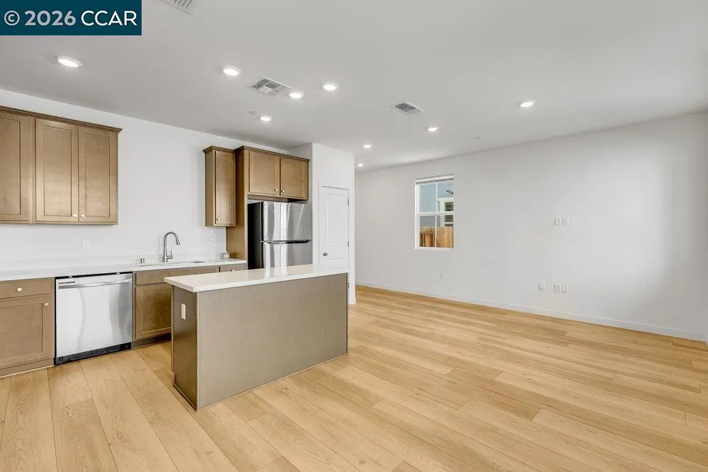 8837 J Sheehan St Elk Grove, CA 95624