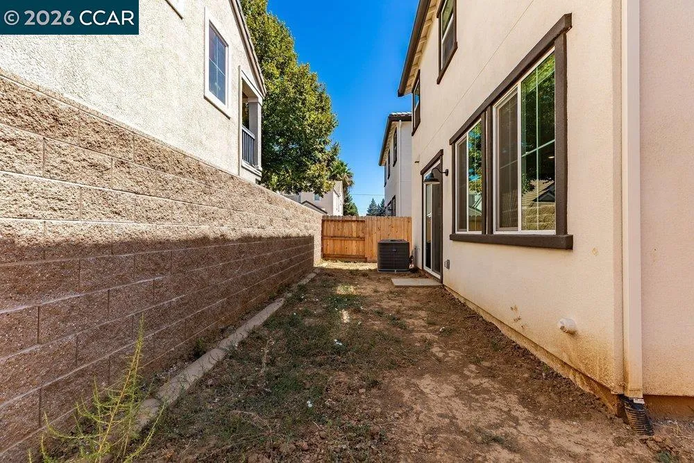8837 J Sheehan St Elk Grove, CA 95624