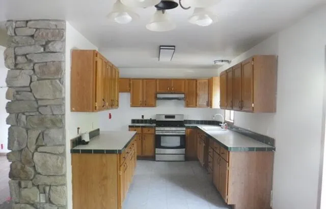 25851 Pleasant Drive Mattawan, MI 49071