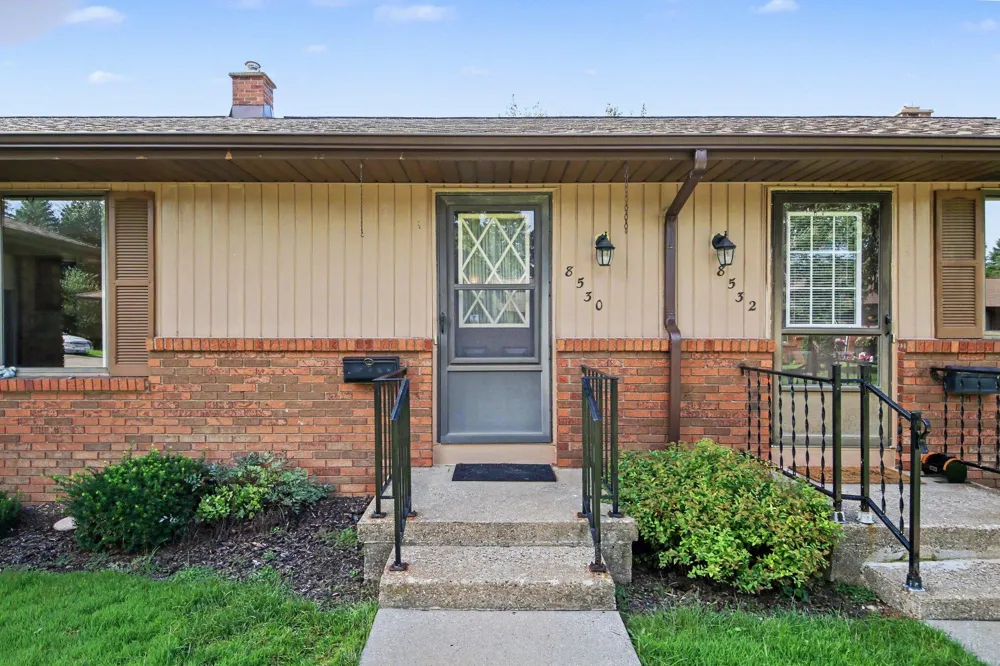8530 SW Elkwood Drive SW Byron Center, MI 49315