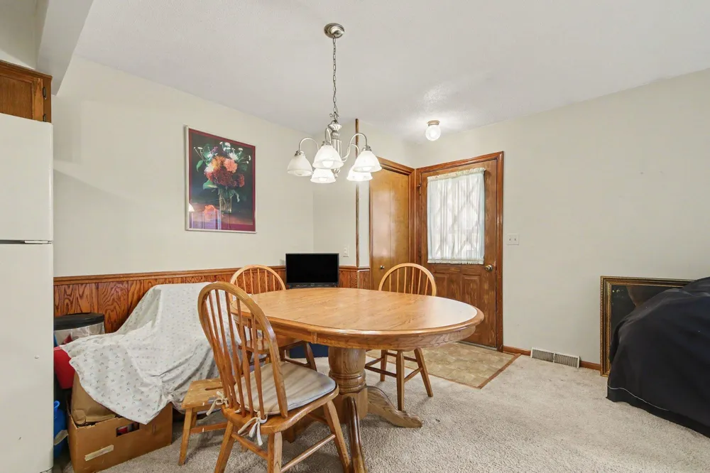 8530 SW Elkwood Drive SW Byron Center, MI 49315
