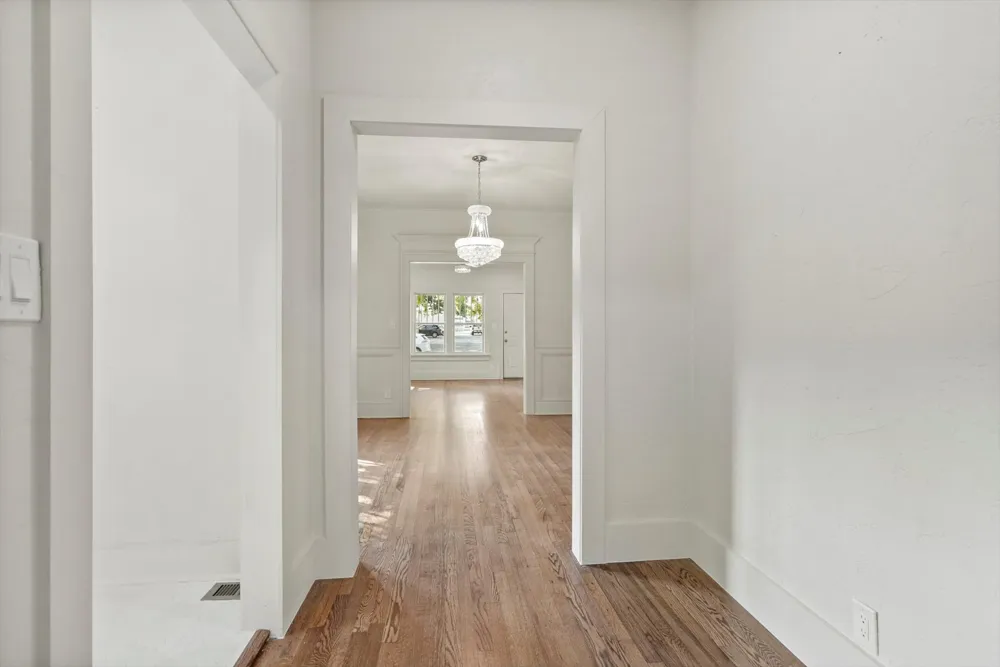 2617 E 10th Street Tulsa, OK 74104