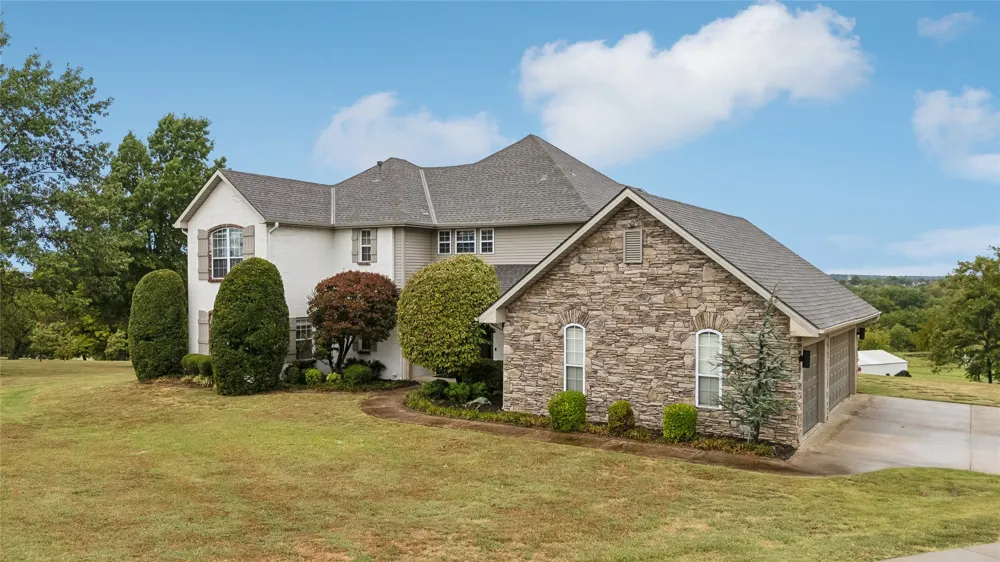 13205 E 500 ROAD Claremore, OK 74019