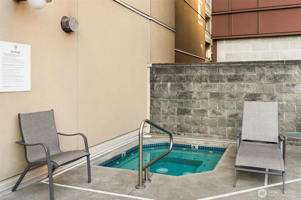 10042 Main Street #112 Bellevue, WA 98004