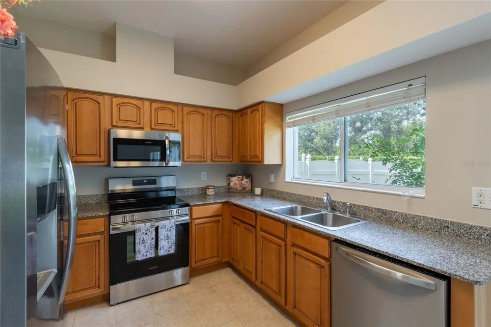 10823 HOFFNER EDGE DRIVE Riverview, FL 33579