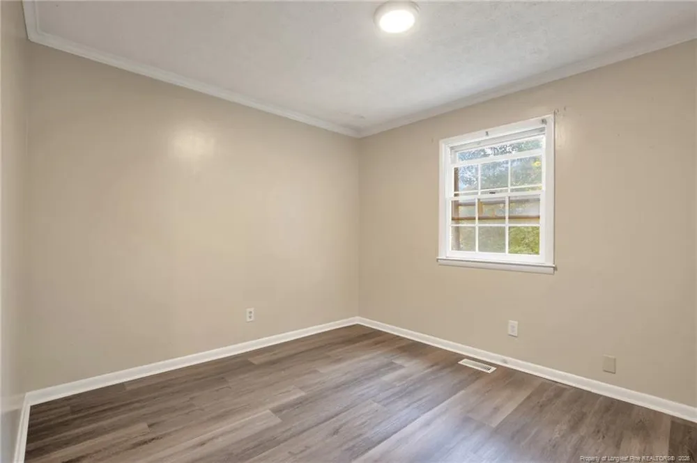 733 Goodyear Drive Spring Lake, NC 28390