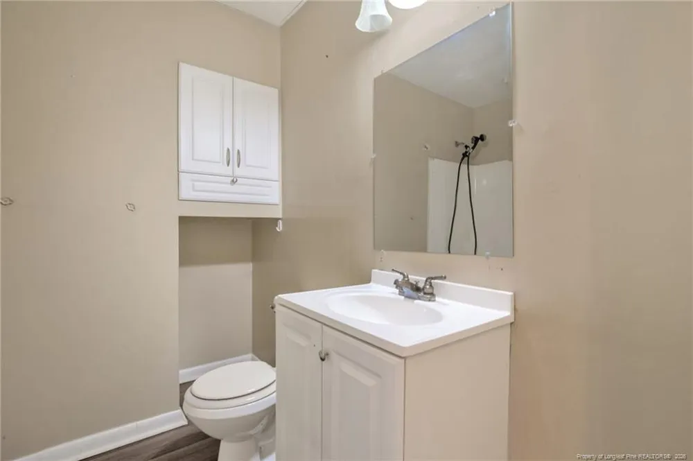 733 Goodyear Drive Spring Lake, NC 28390