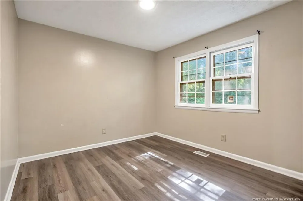 733 Goodyear Drive Spring Lake, NC 28390