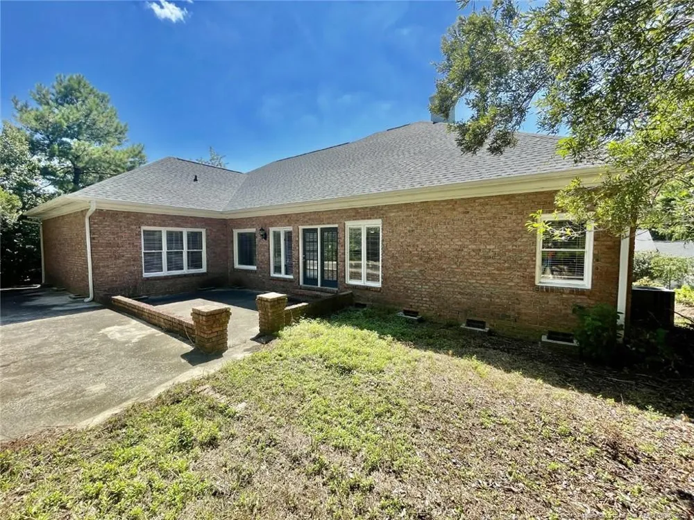 6214 Kirkwall Road Fayetteville, NC 28311
