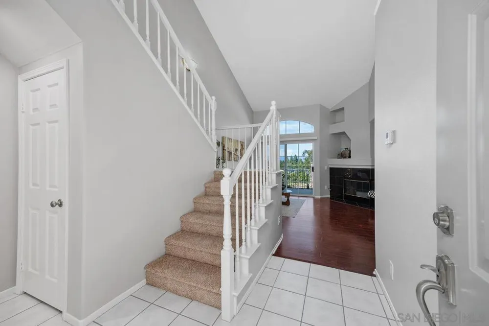 11916 Tivoli Park #8 San Diego, CA 92128