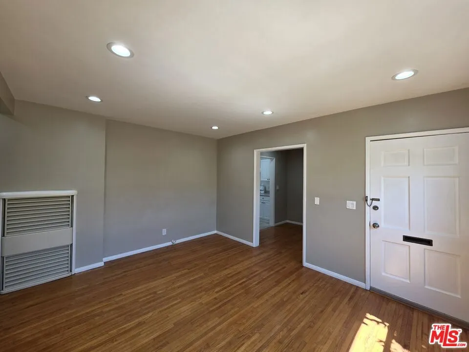 1430 Franklin Street #B Santa Monica, CA 90404