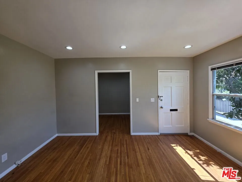 1430 Franklin Street #B Santa Monica, CA 90404