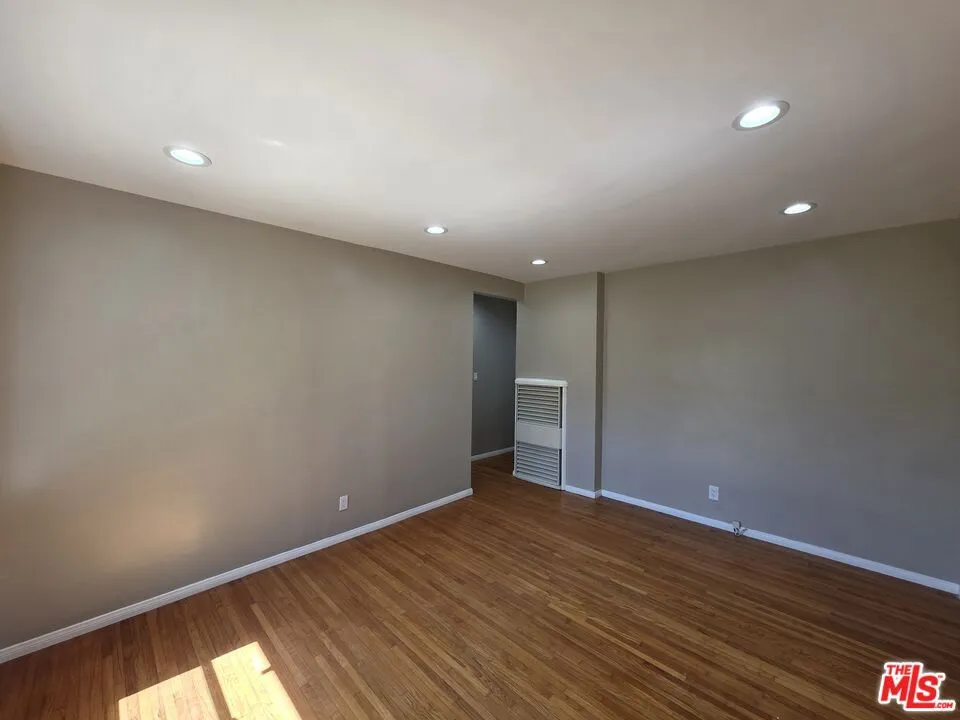 1430 Franklin Street #B Santa Monica, CA 90404