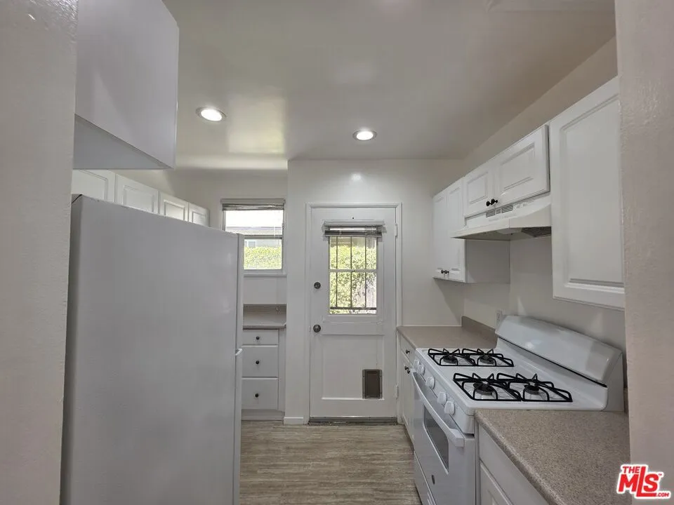 1430 Franklin Street #B Santa Monica, CA 90404