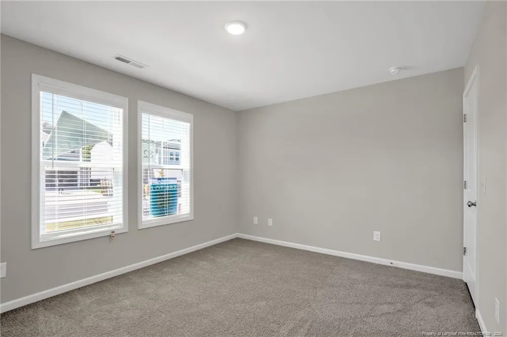 8 W Emily Gardens Drive Selma, NC 27576
