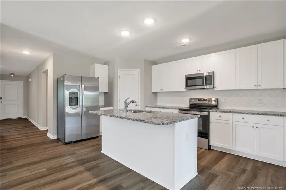 8 W Emily Gardens Drive Selma, NC 27576