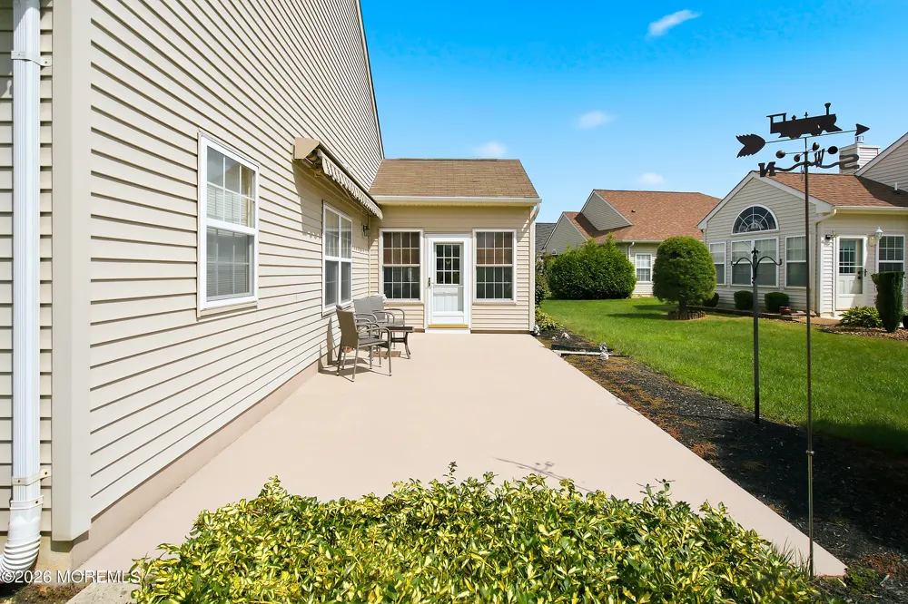 8 Torino Road Manchester, NJ 08759