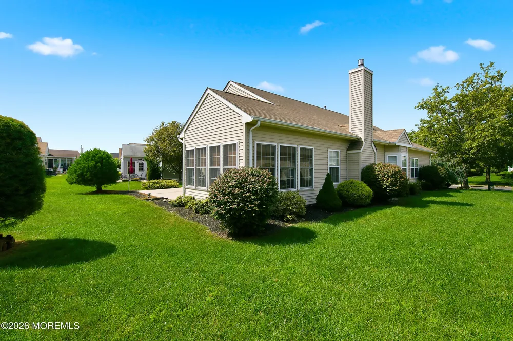 8 Torino Road Manchester, NJ 08759