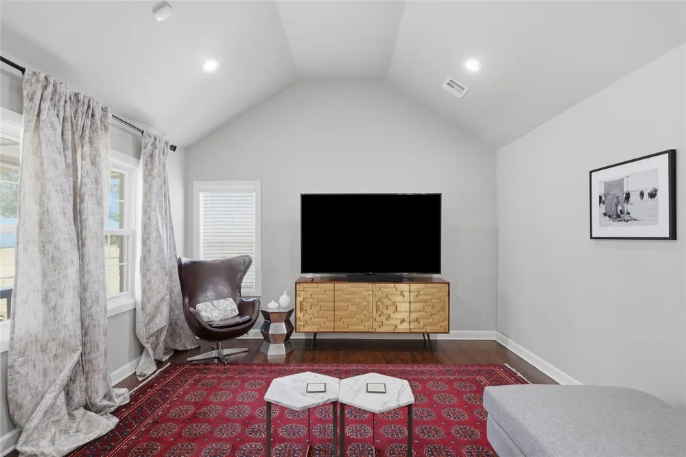 2251 S Delaware Court Tulsa, OK 74114