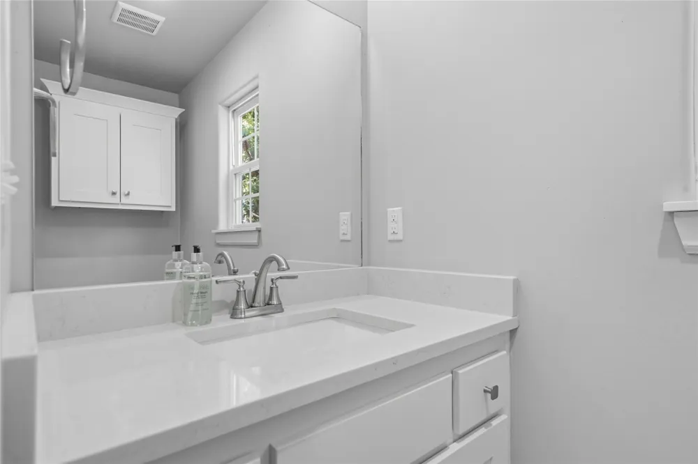 2251 S Delaware Court Tulsa, OK 74114
