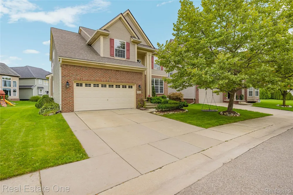 27062 Victoria Road Novi City, MI 48374