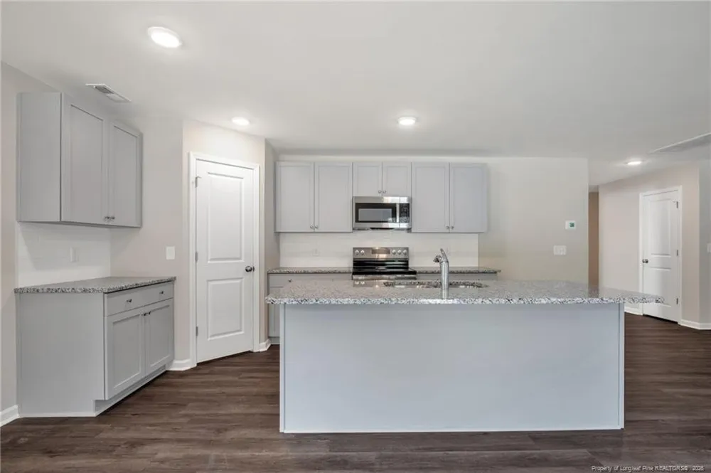 73 W Emily Gardens Drive Selma, NC 27576