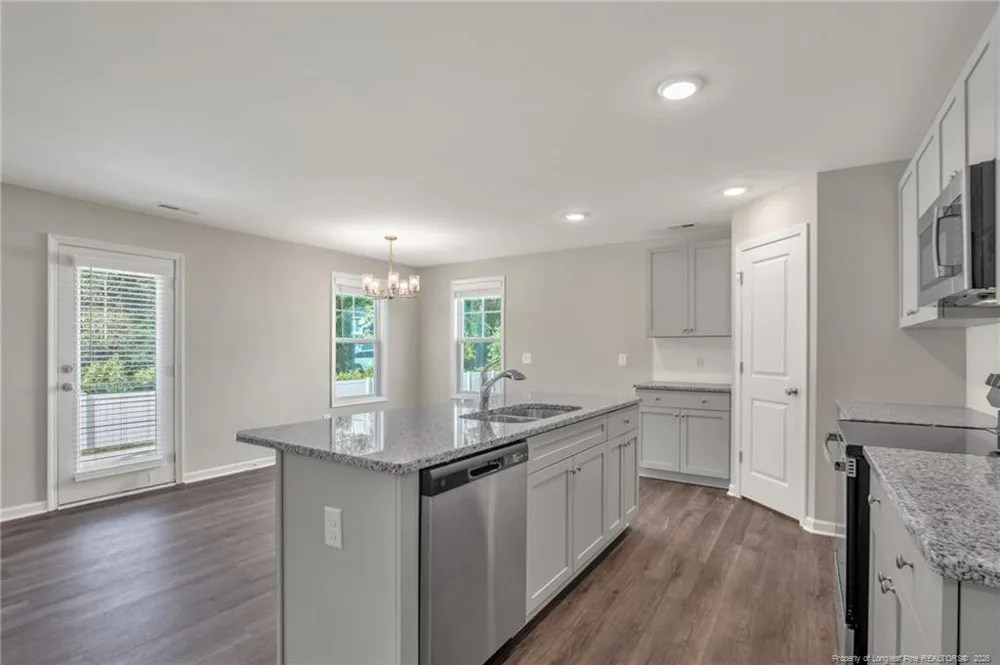73 W Emily Gardens Drive Selma, NC 27576