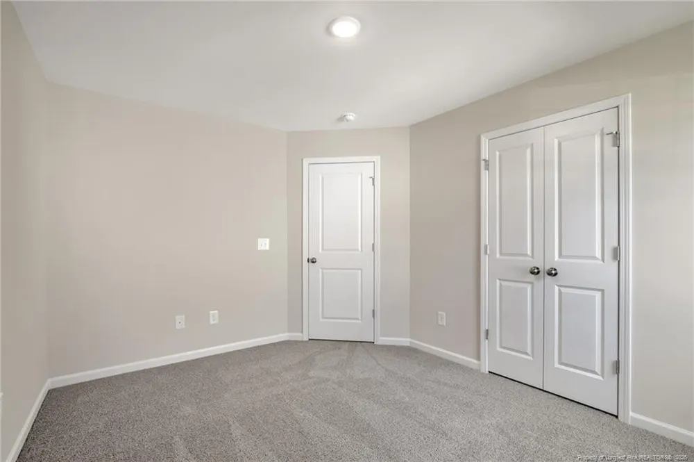 73 W Emily Gardens Drive Selma, NC 27576