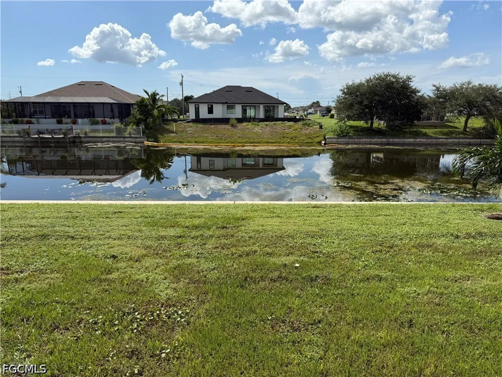 NW 3rd Avenue Cape Coral, FL 33993